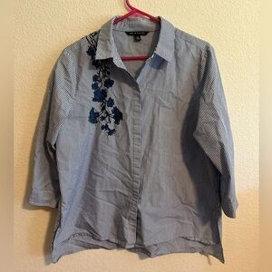 Zac and Rachel Blue Striped Button Down Shirt Size Large